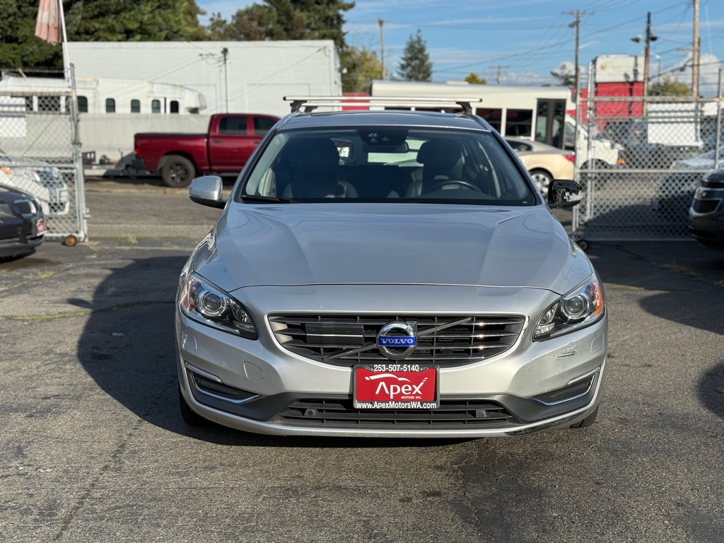 Photo 3 of this VOLVO V60