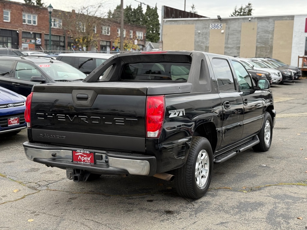 Photo 4 of this CHEVROLET AVALANCHE