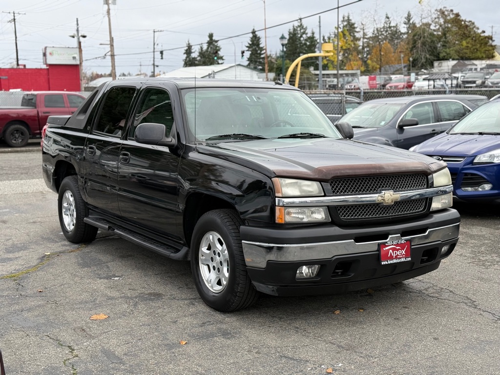 Photo 2 of this CHEVROLET AVALANCHE