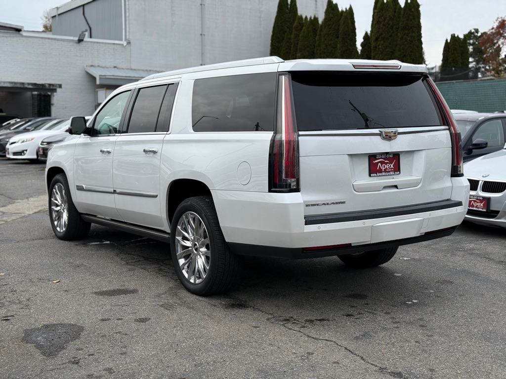 Photo 5 of this CADILLAC ESCALADE ESV