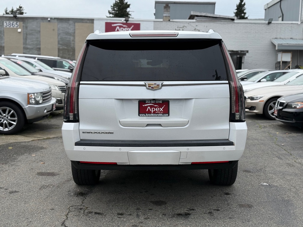 Photo 6 of this CADILLAC ESCALADE ESV