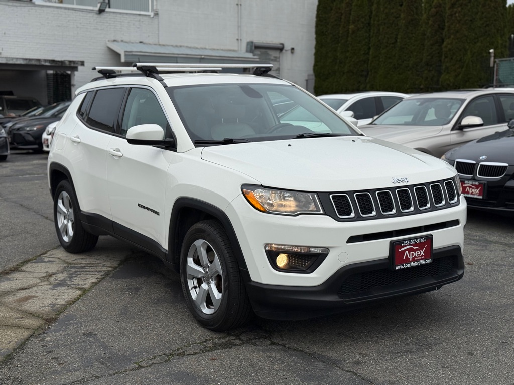 Photo 2 of this JEEP COMPASS