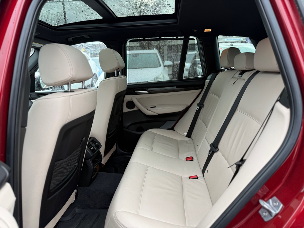 Photo 12 of this BMW X3