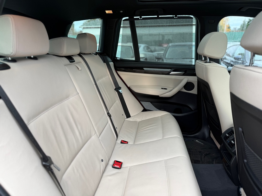 Photo 20 of this BMW X3