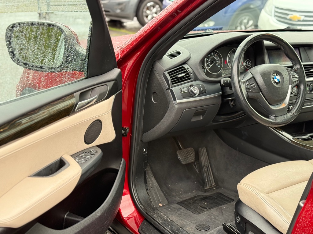 Photo 9 of this BMW X3
