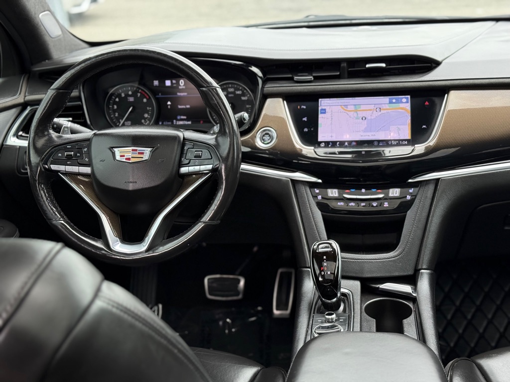 Photo 22 of this CADILLAC XT6