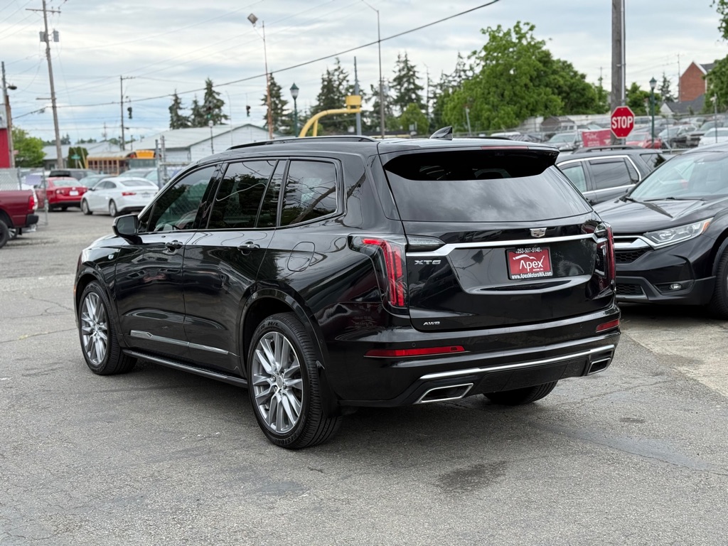 Photo 5 of this CADILLAC XT6