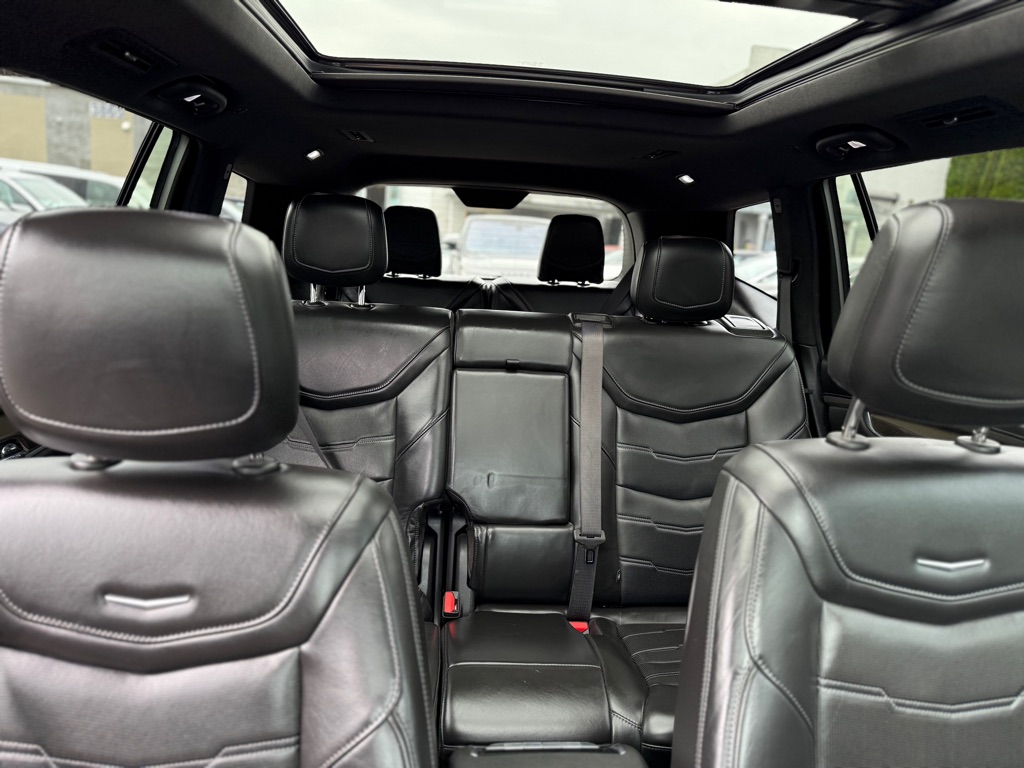 Photo 27 of this CADILLAC XT6