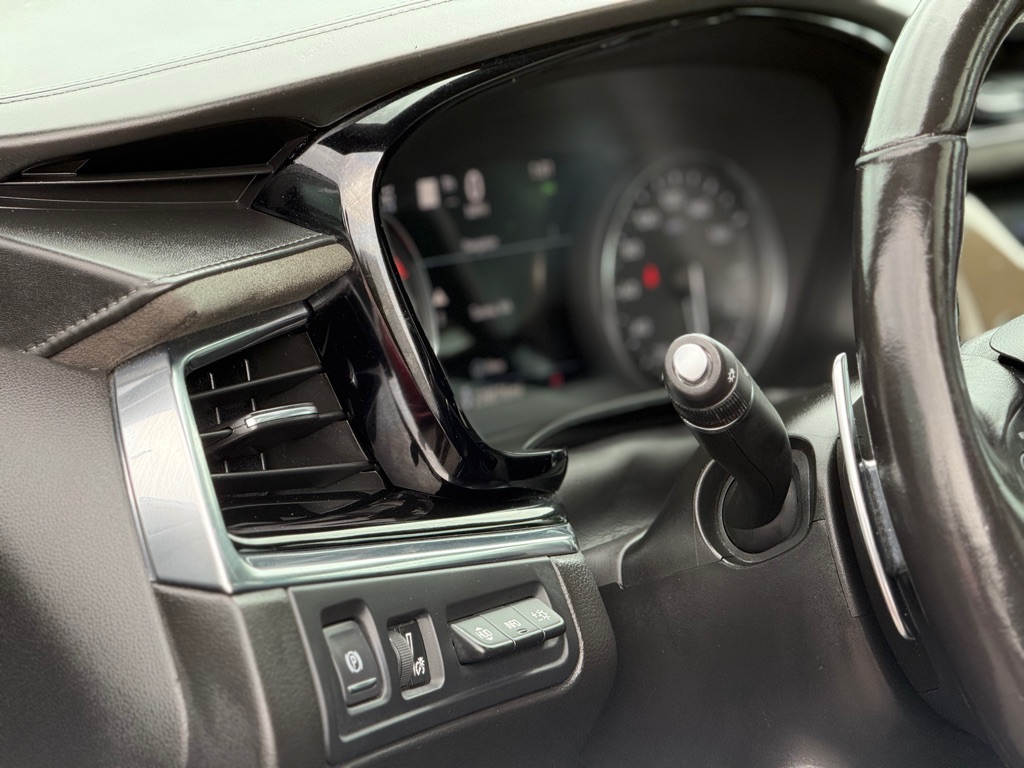 Photo 11 of this CADILLAC XT6