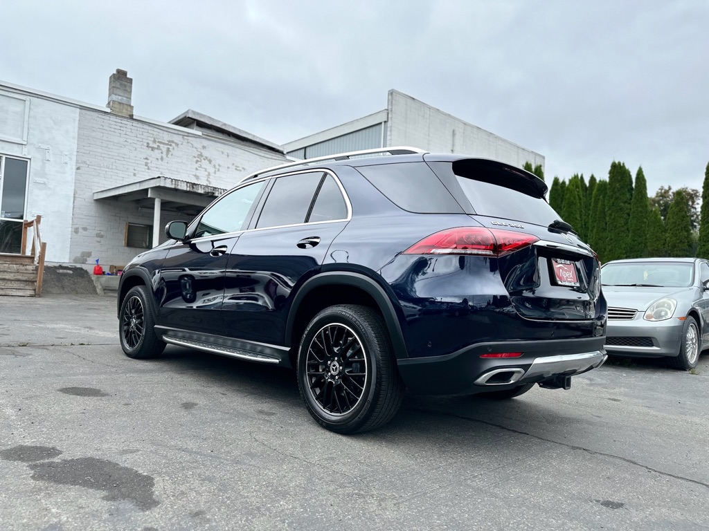 Photo 7 of this MERCEDES-BENZ GLE
