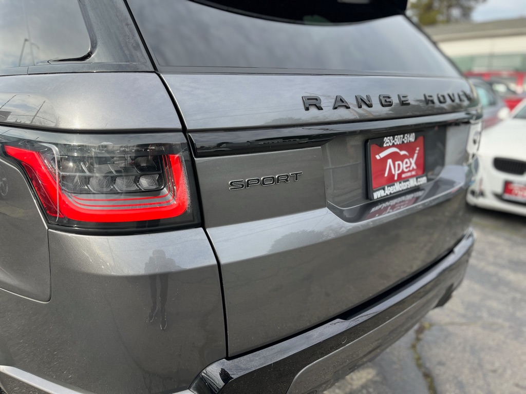 Photo 8 of this LAND ROVER RANGE ROVER SPO