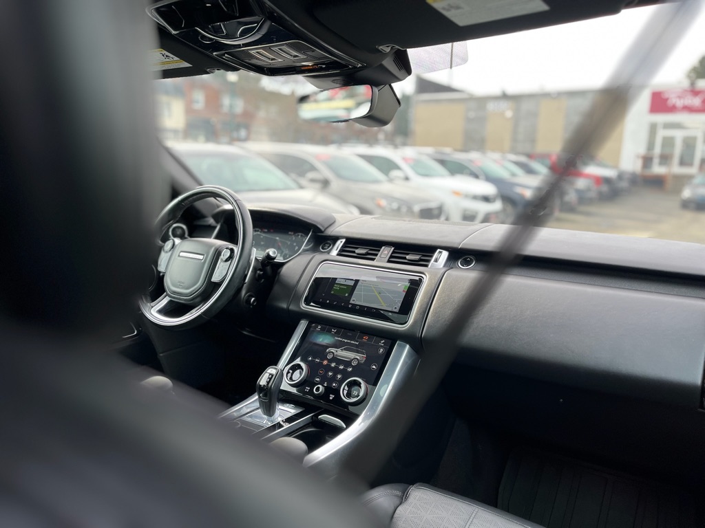Photo 27 of this LAND ROVER RANGE ROVER SPO