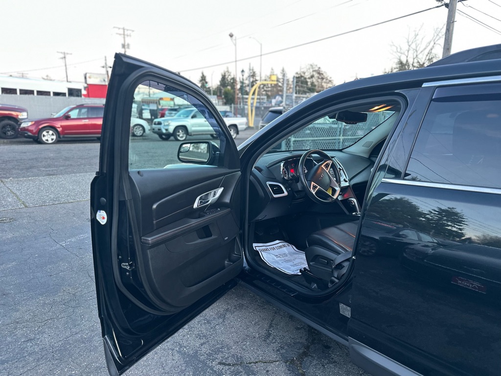 Photo 9 of this GMC TERRAIN
