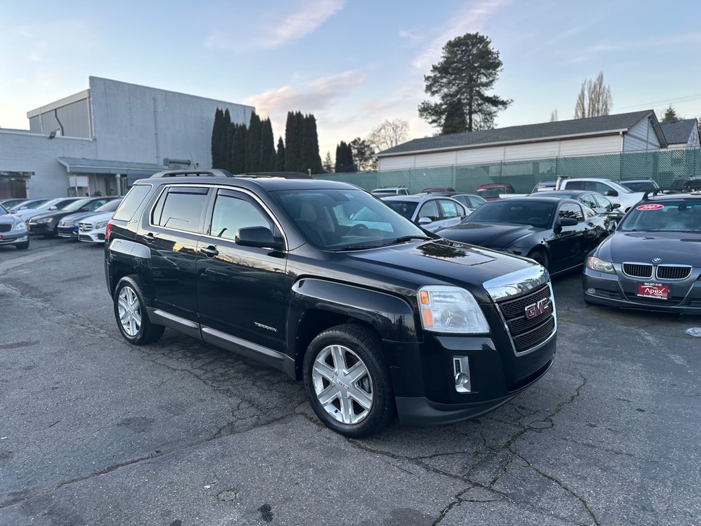 Photo 3 of this GMC TERRAIN