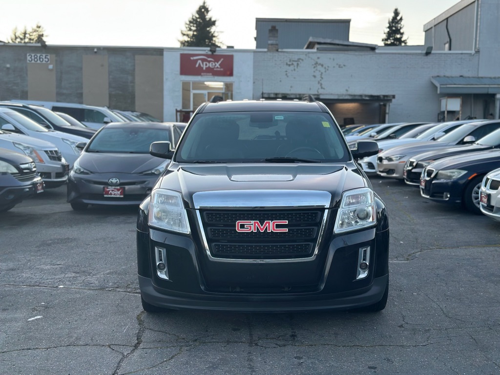 Photo 2 of this GMC TERRAIN