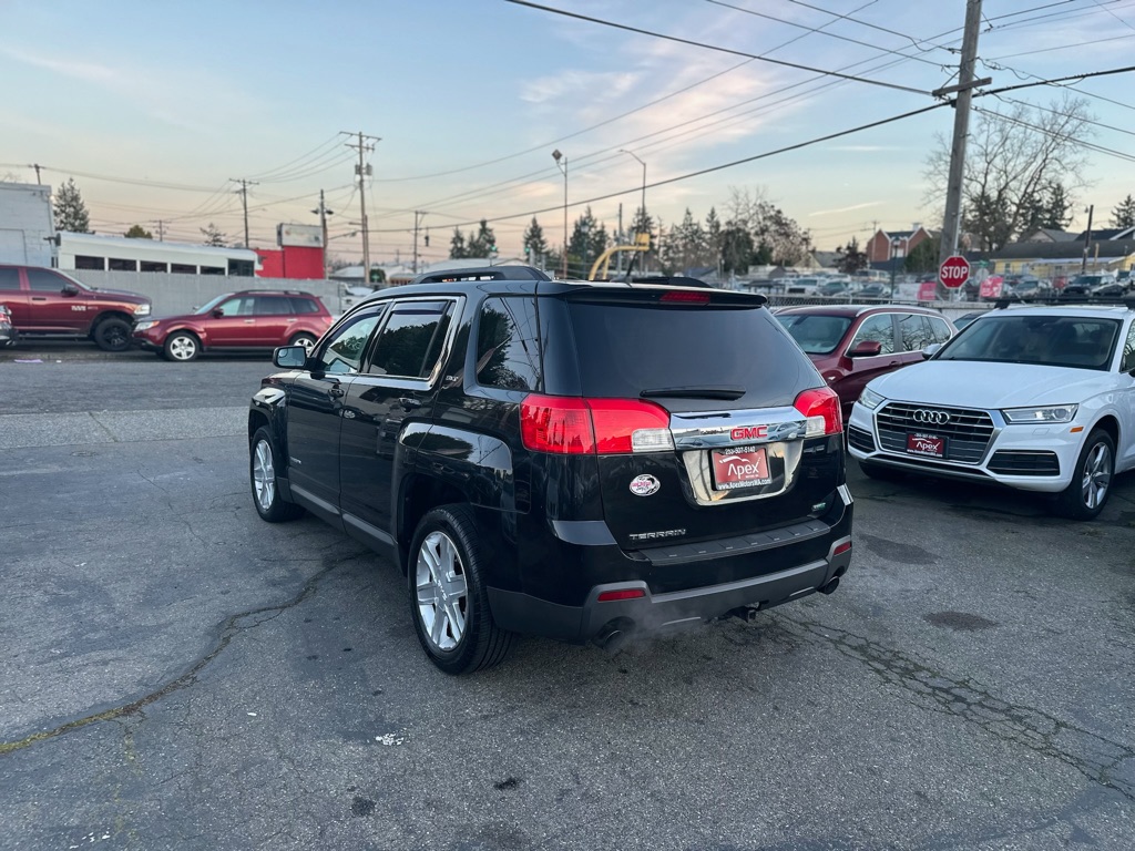 Photo 7 of this GMC TERRAIN