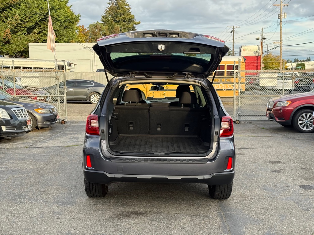 Photo 7 of this SUBARU OUTBACK