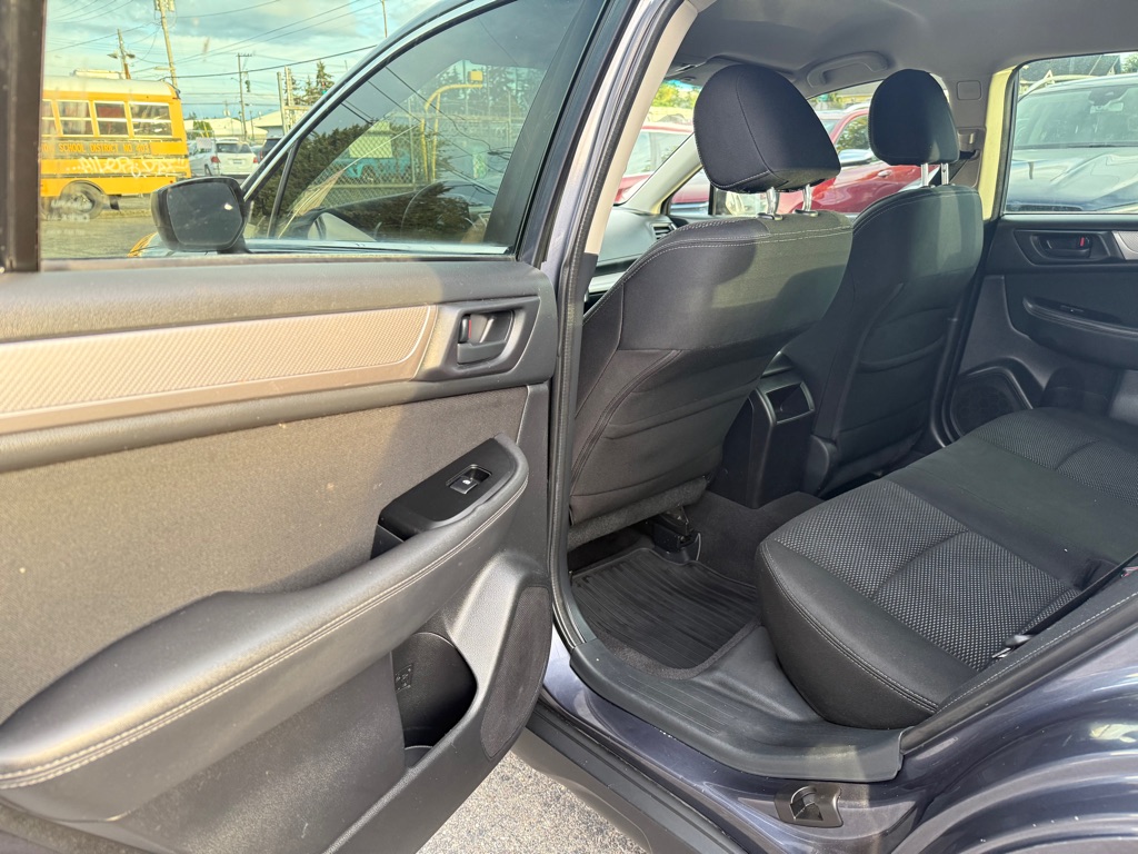 Photo 11 of this SUBARU OUTBACK