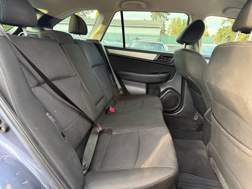 Photo 19 of this SUBARU OUTBACK