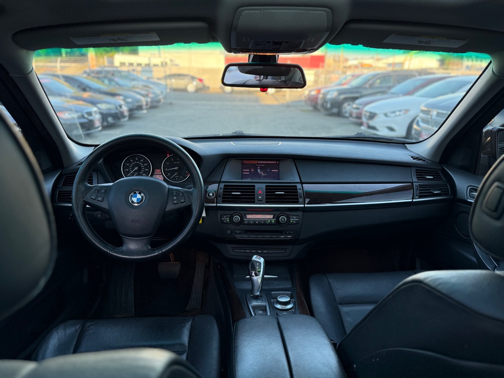 Photo 12 of this BMW X5