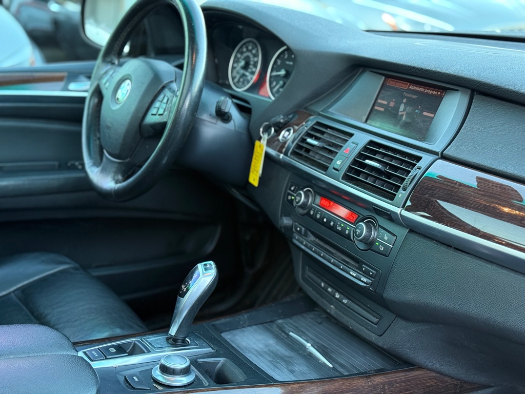 Photo 17 of this BMW X5