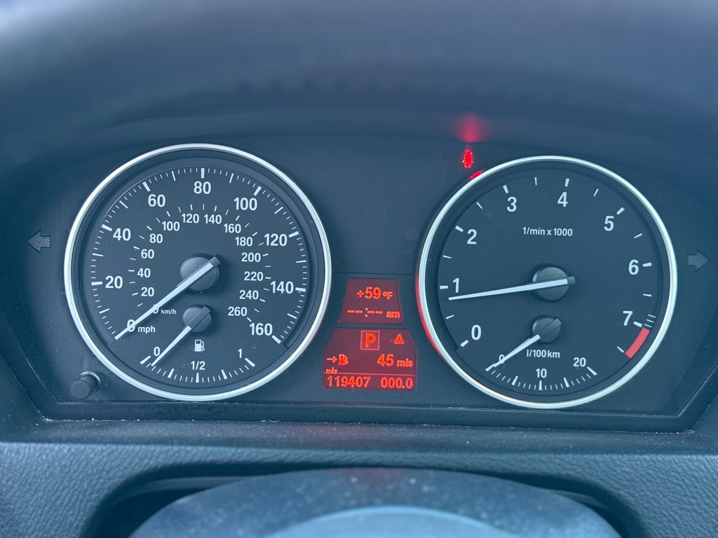 Photo 14 of this BMW X5