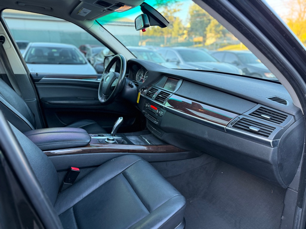 Photo 15 of this BMW X5