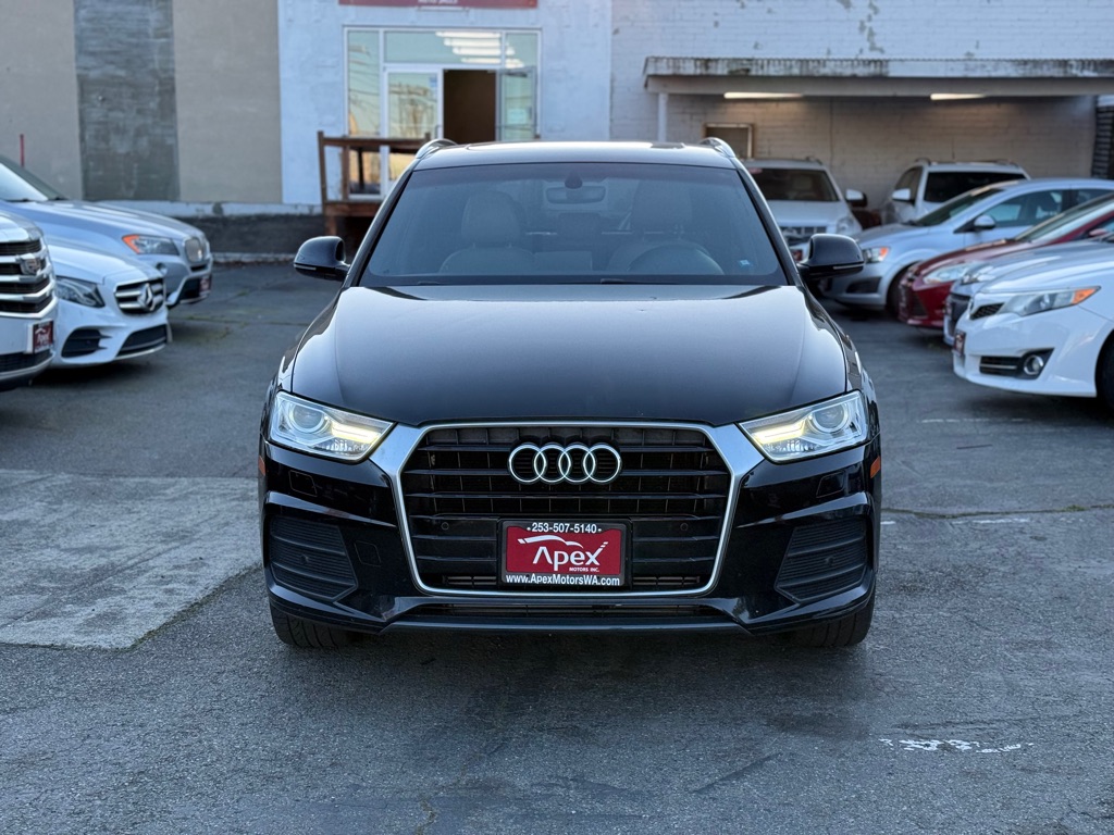Photo 3 of this AUDI Q3