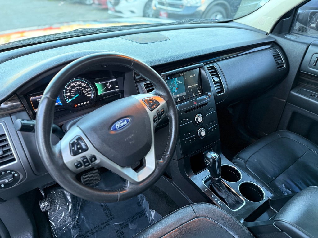 Photo 10 of this FORD FLEX
