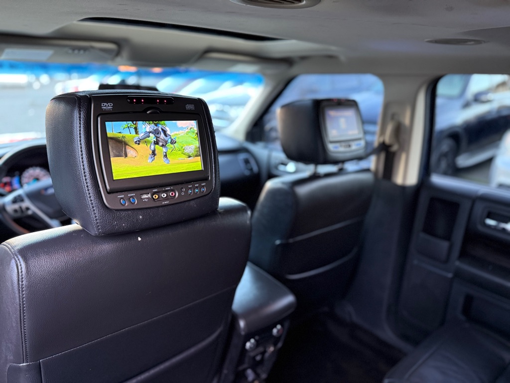 Photo 15 of this FORD FLEX