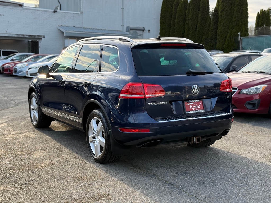 Photo 5 of this VOLKSWAGEN TOUAREG