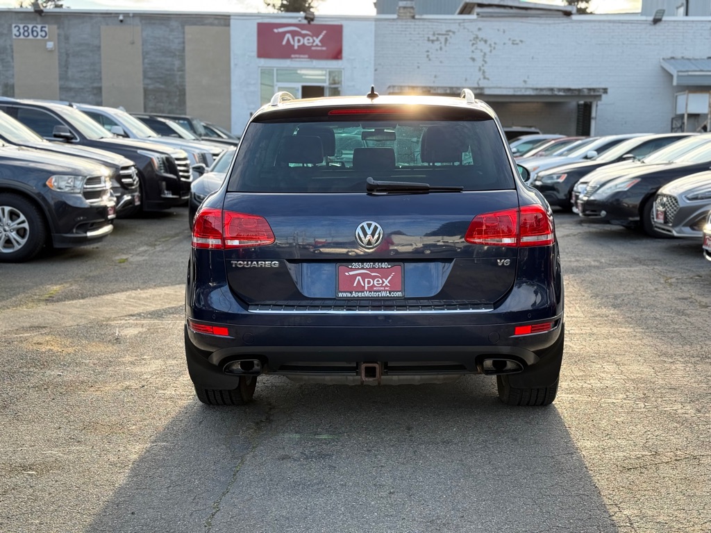 Photo 6 of this VOLKSWAGEN TOUAREG