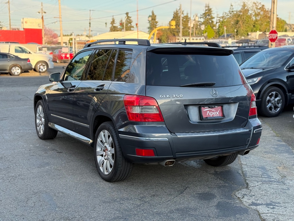 Photo 5 of this MERCEDES-BENZ GLK