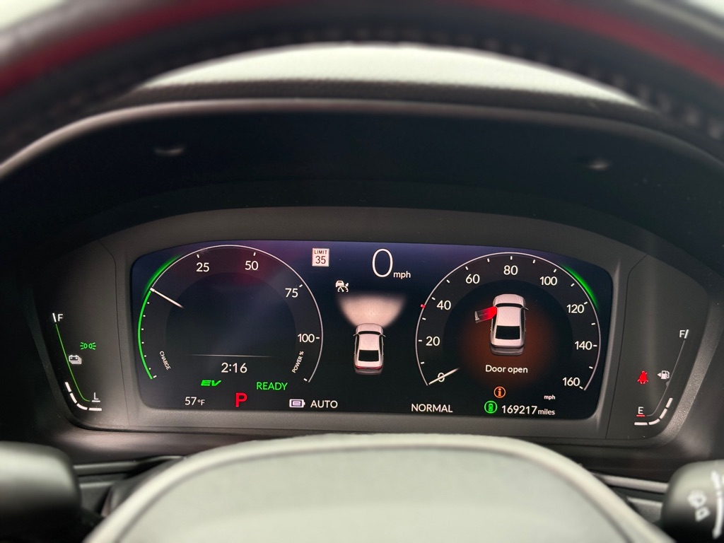 Photo 9 of this HONDA ACCORD HYBRID