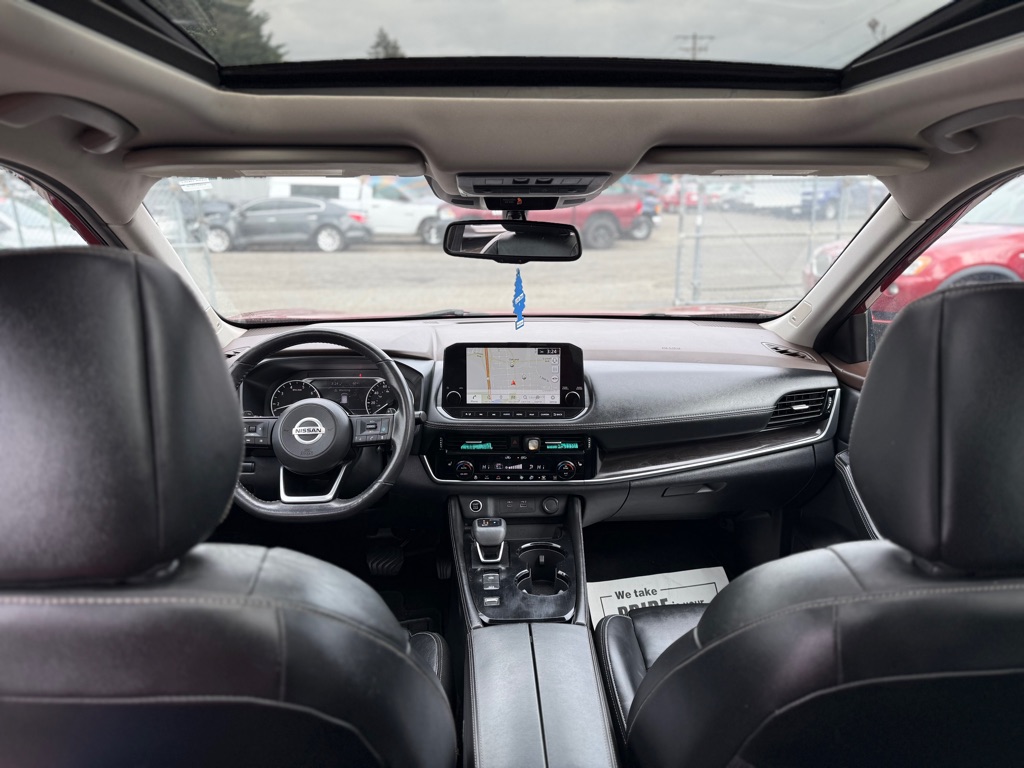 Photo 14 of this NISSAN ROGUE
