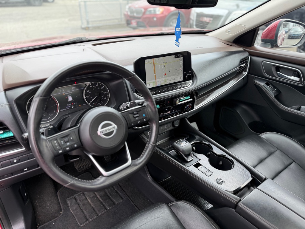 Photo 10 of this NISSAN ROGUE