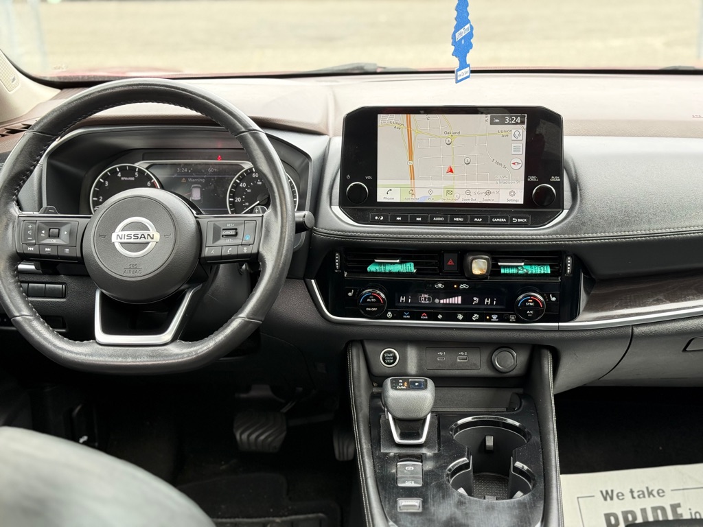 Photo 15 of this NISSAN ROGUE