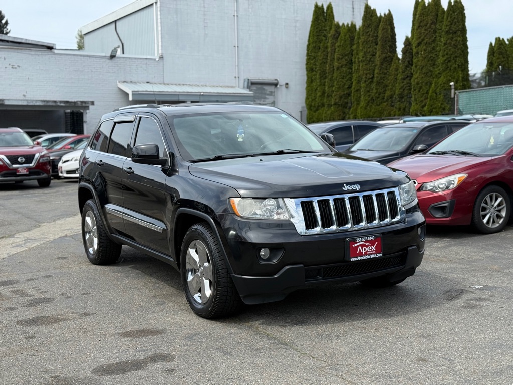 Photo 2 of this JEEP GRAND CHEROKEE