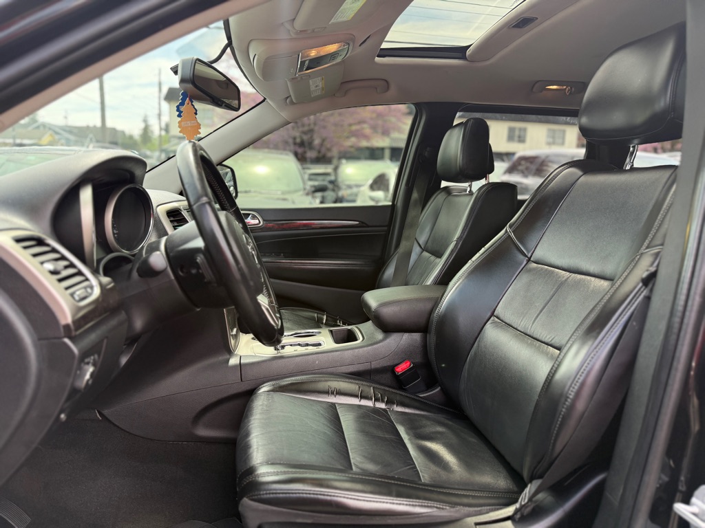 Photo 9 of this JEEP GRAND CHEROKEE