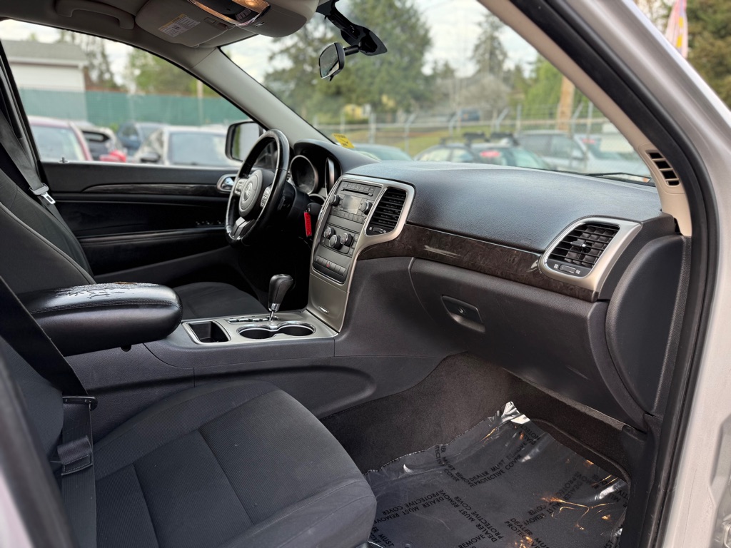 Photo 14 of this JEEP GRAND CHEROKEE