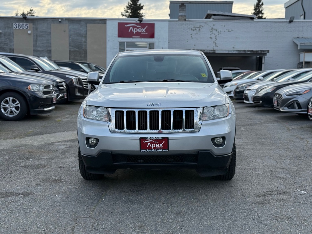 Photo 3 of this JEEP GRAND CHEROKEE