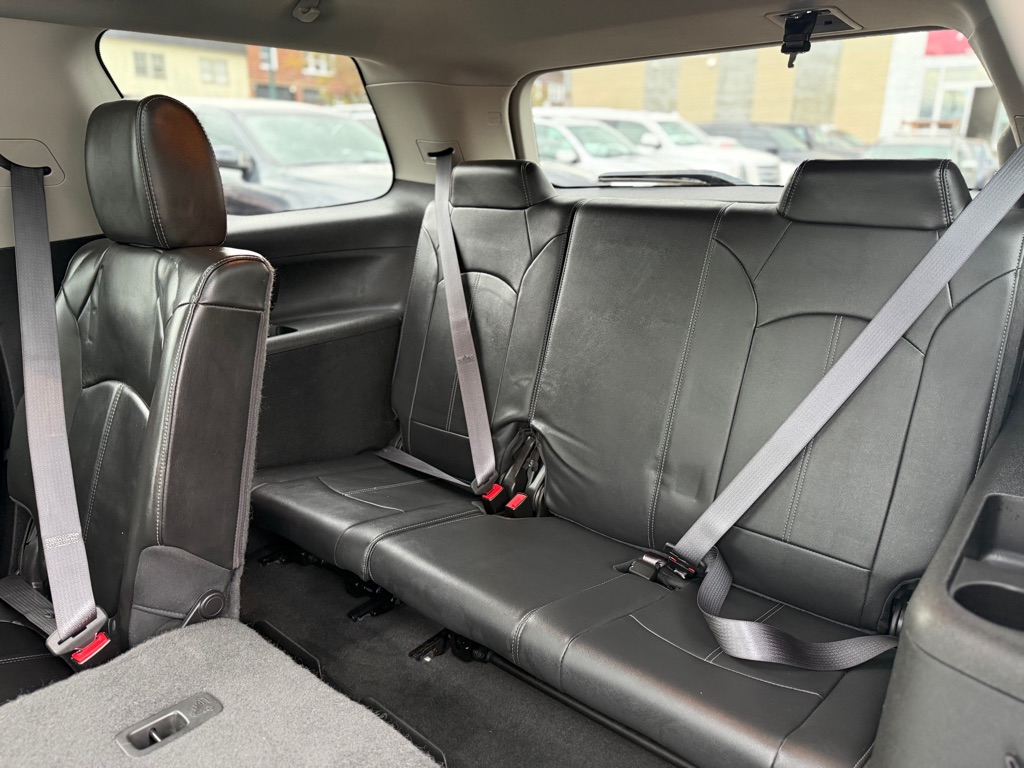 Photo 13 of this GMC ACADIA