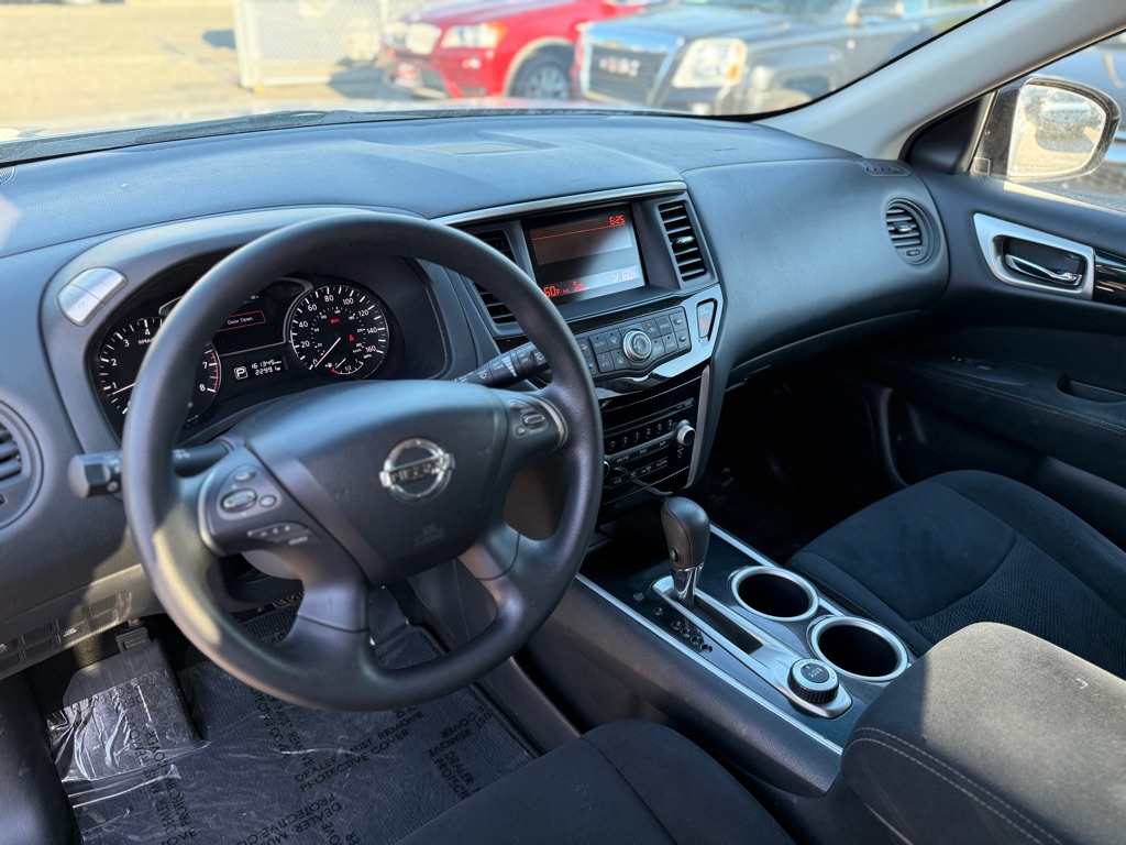 Photo 10 of this NISSAN PATHFINDER