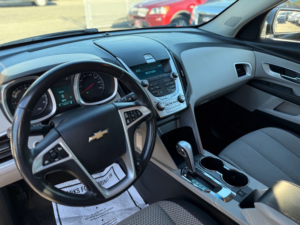Photo 10 of this CHEVROLET EQUINOX
