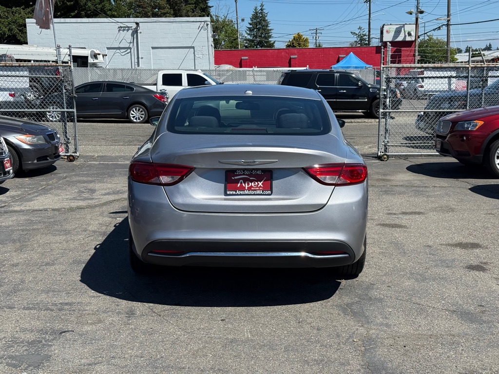 Photo 6 of this CHRYSLER 200