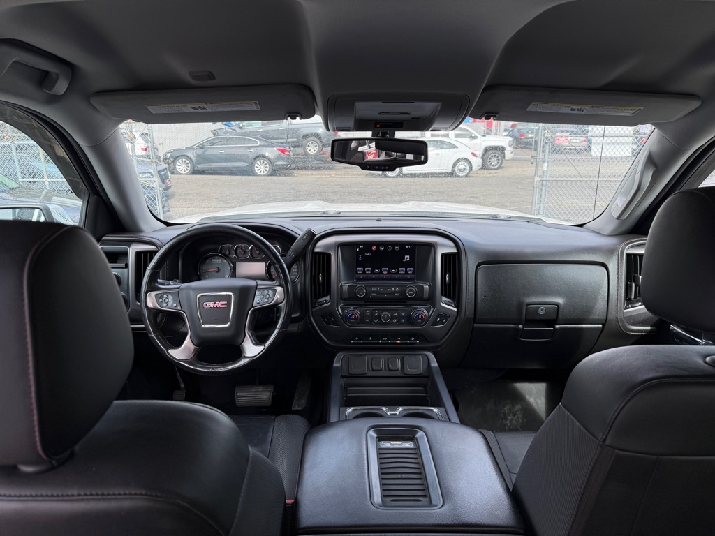 Photo 11 of this GMC SIERRA 1500