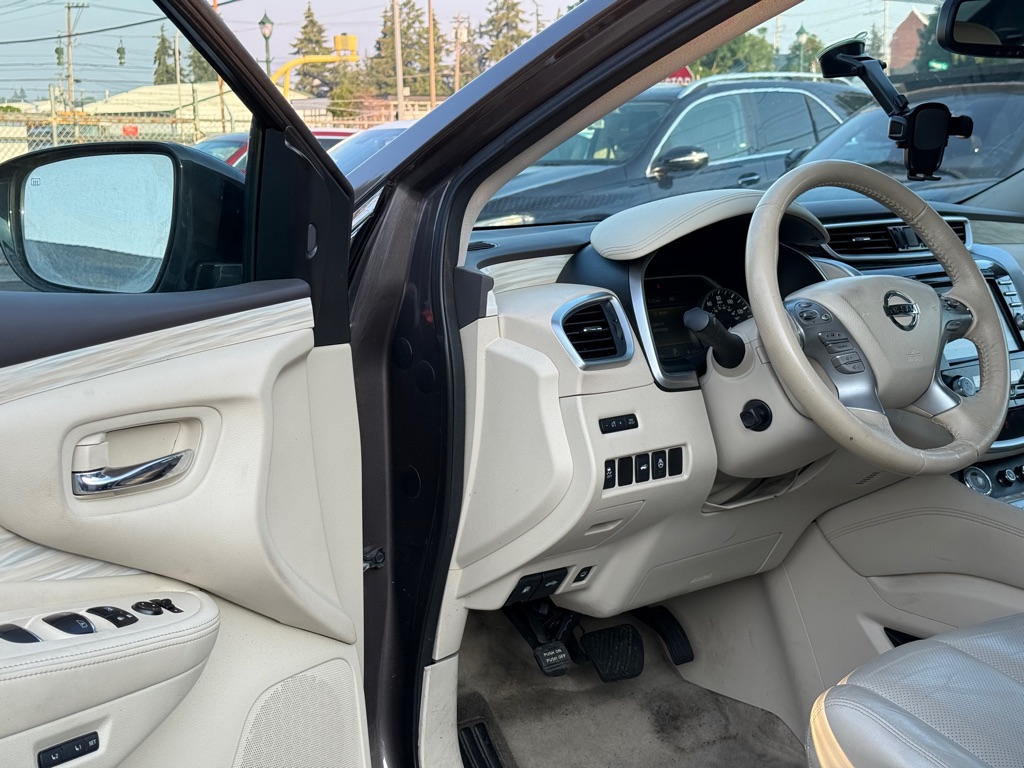 Photo 8 of this NISSAN MURANO