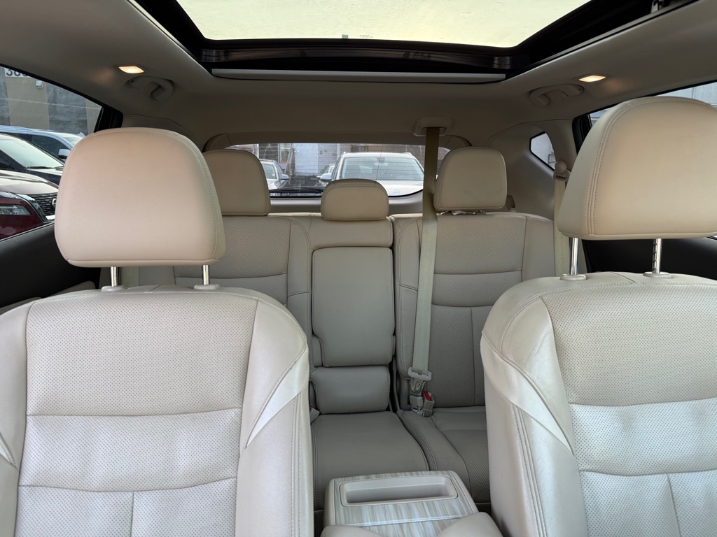 Photo 17 of this NISSAN MURANO