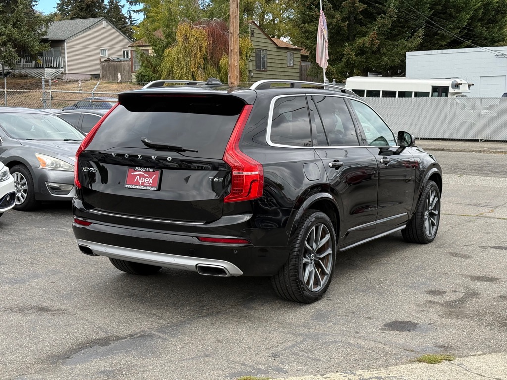 Photo 4 of this VOLVO XC90