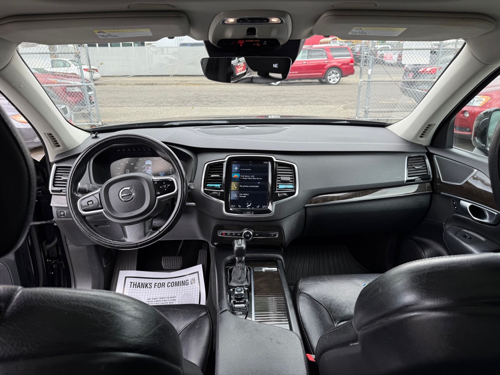 Photo 14 of this VOLVO XC90